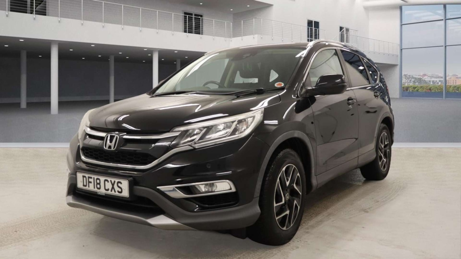 Used Honda CR-V 2018 for sale - 77326151: Photo 3