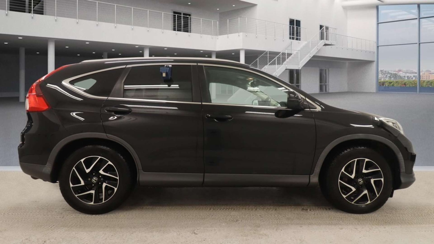 Used Honda CR-V 2018 for sale - 77326151: Photo 7