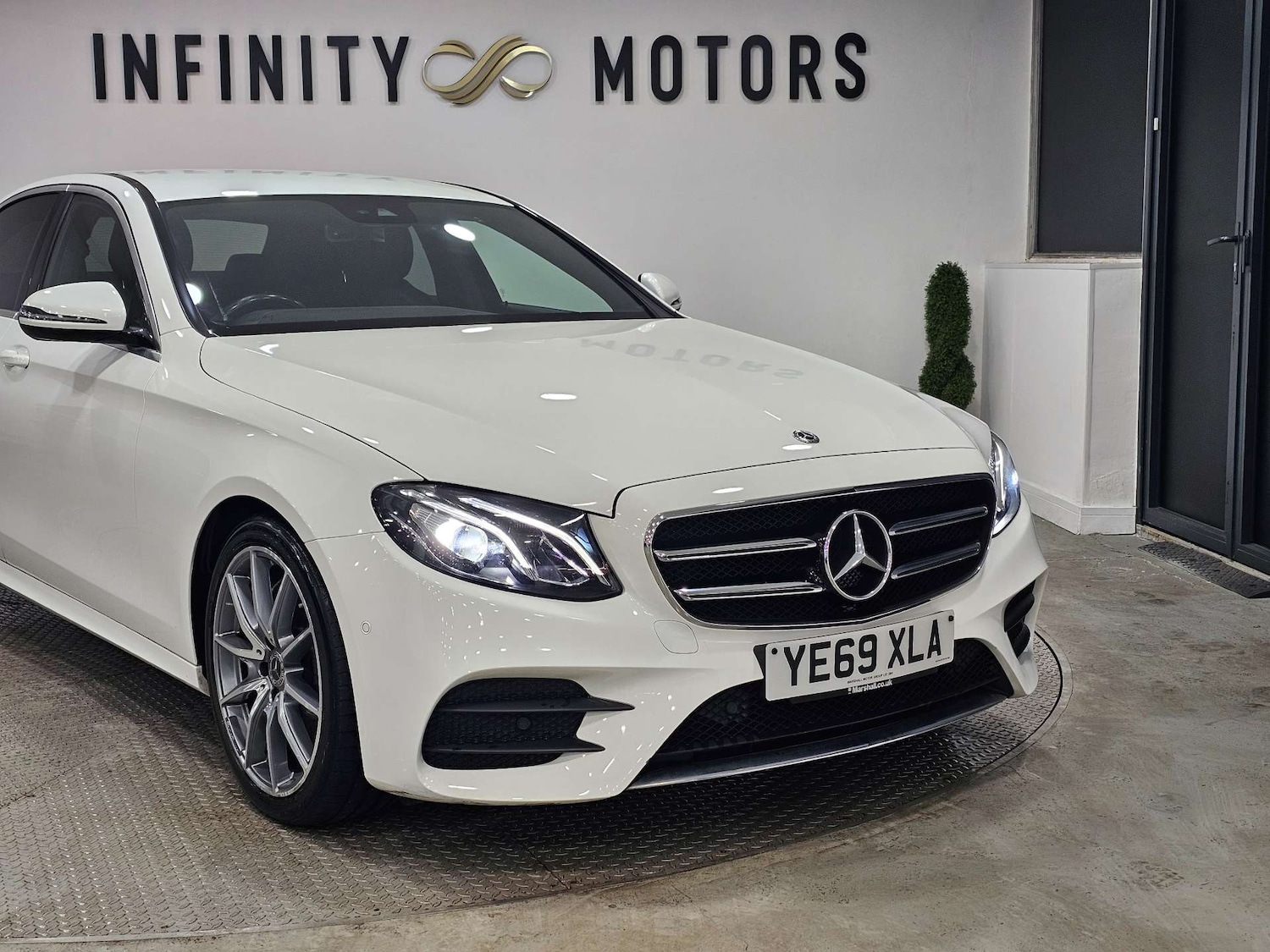 Used Mercedes-Benz E Class 2019 for sale - 77297256: Photo 14