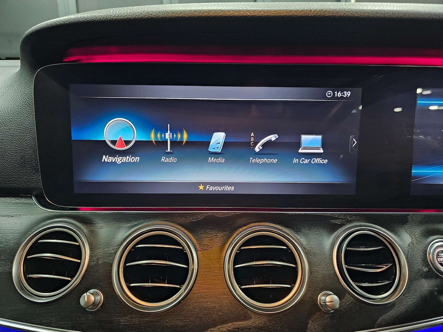 Used Mercedes-Benz E Class 2019 for sale - 77297256: Photo 67