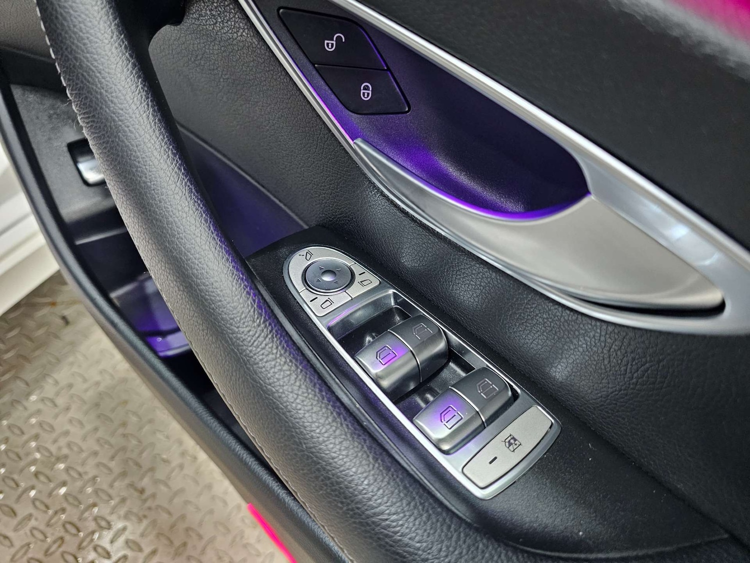 Used Mercedes-Benz E Class 2019 for sale - 77297256: Photo 82