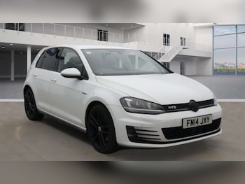 Used Volkswagen Golf 2014 for sale - 77920605: Photo