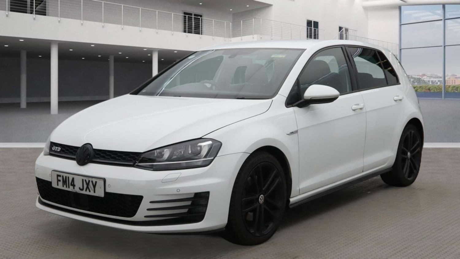 Used Volkswagen Golf 2014 for sale - 77920605: Photo 3