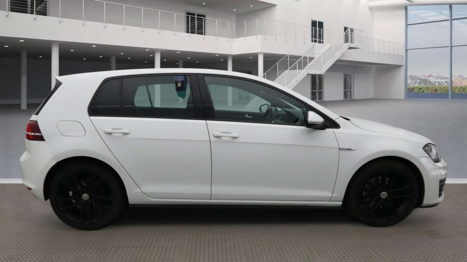 Used Volkswagen Golf 2014 for sale - 77920605: Photo 7