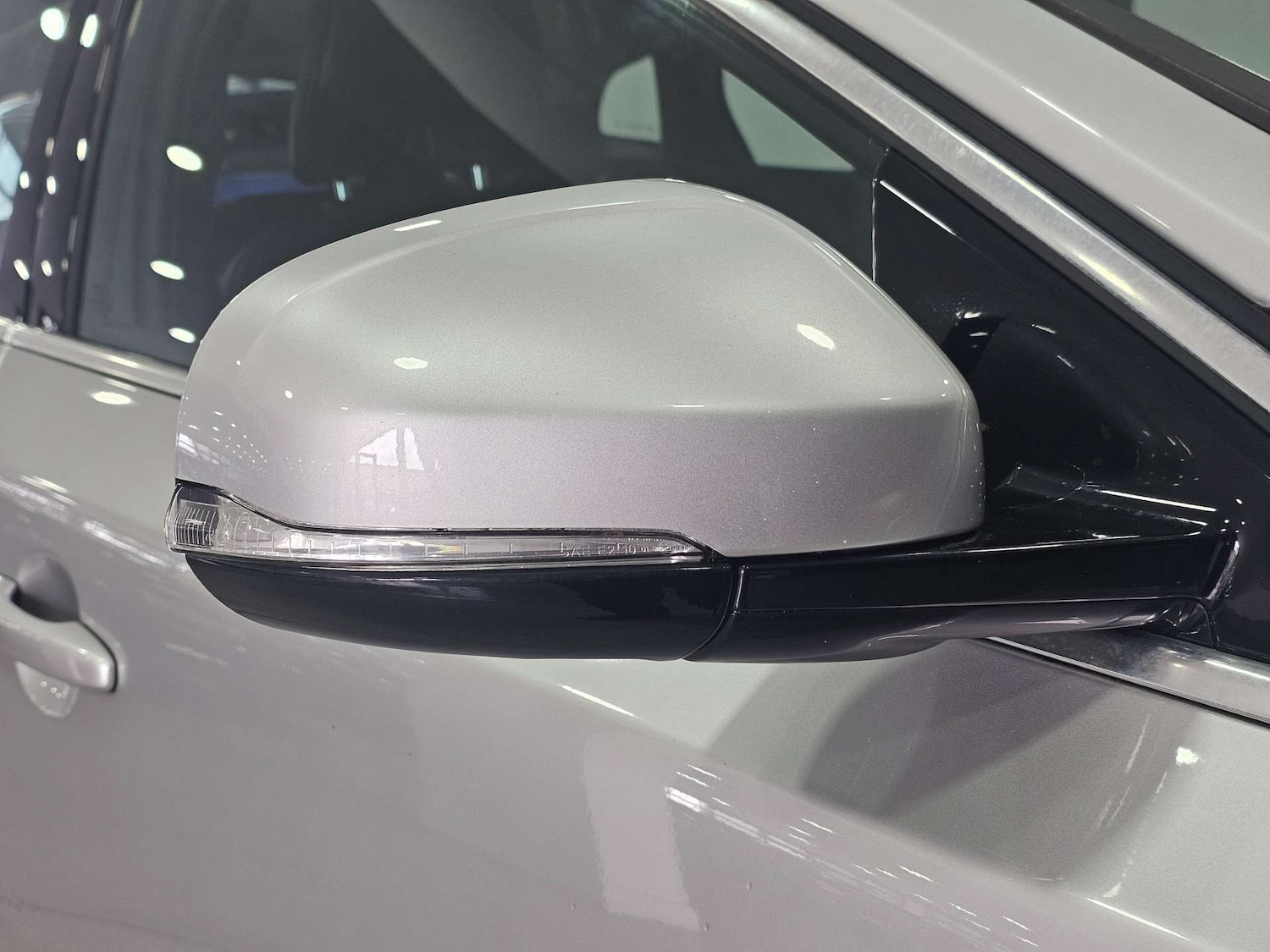 Used Volvo V40 2014 for sale - 77301681: Photo 68