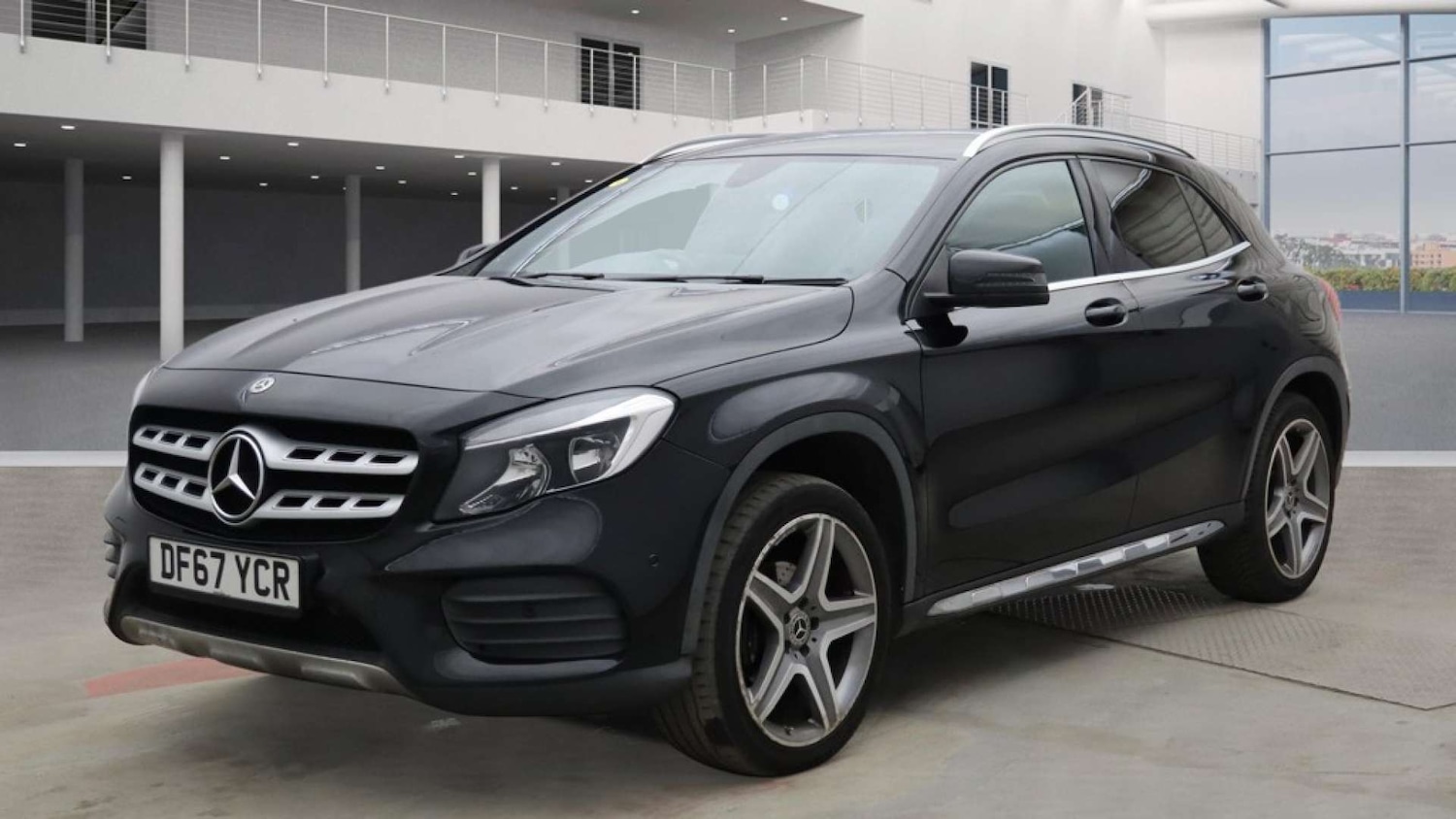 Used Mercedes-Benz GLA 2018 for sale - 77594826: Photo 3