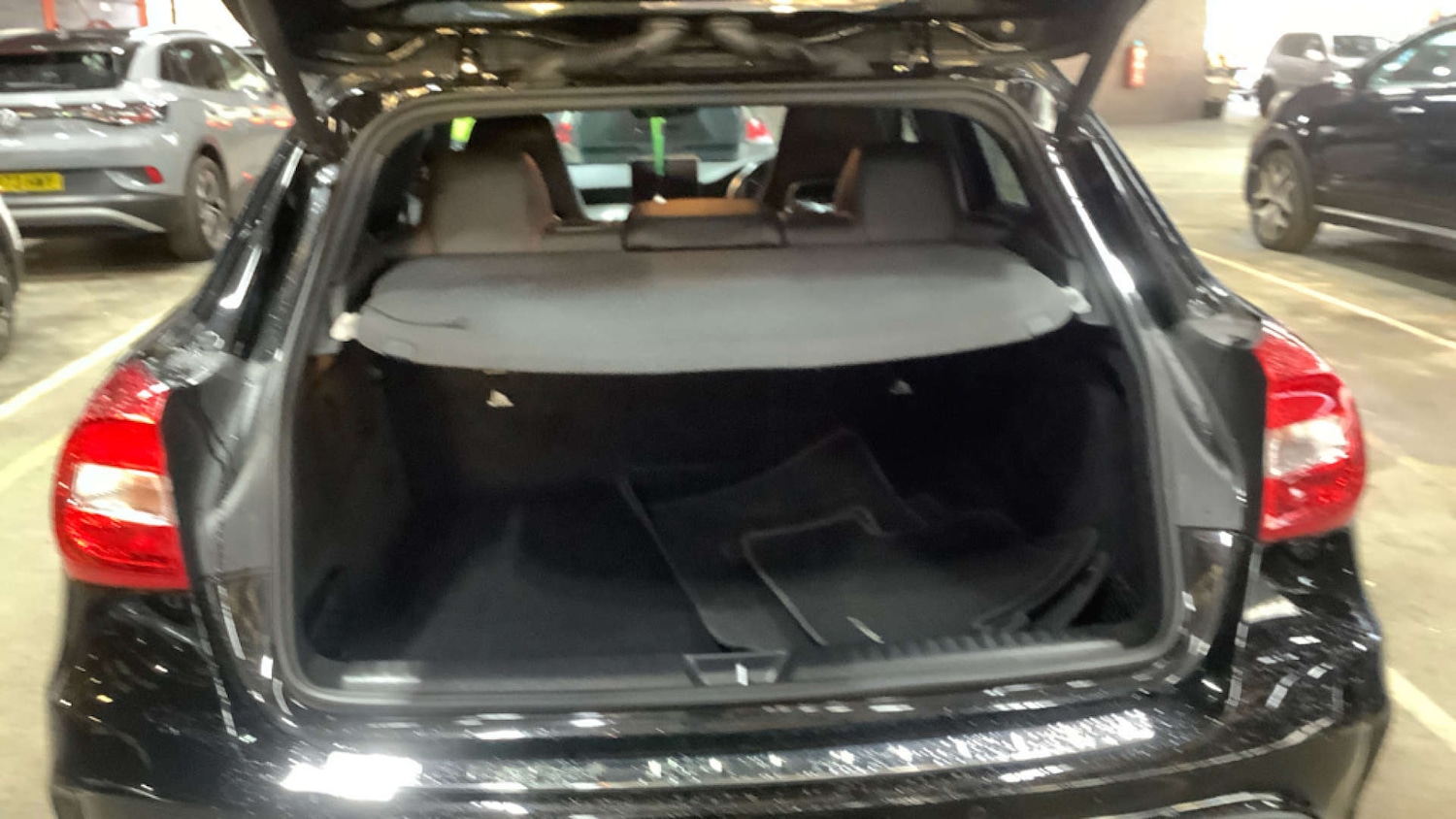 Used Mercedes-Benz GLA 2018 for sale - 77594826: Photo 9