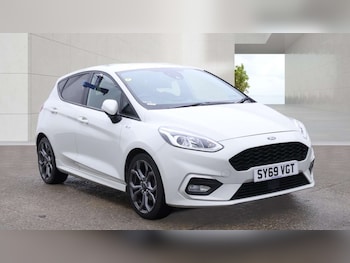 Used Ford Fiesta 2019 for sale - 79101580: Photo