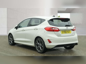Used Ford Fiesta 2019 for sale - 79101580: Photo