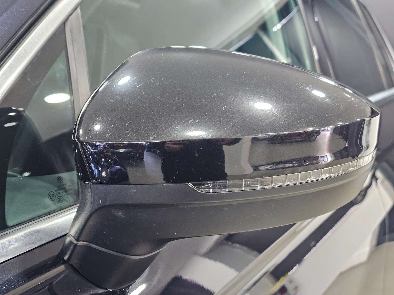 Used Volkswagen Tiguan 2017 for sale - 77113504: Photo 25