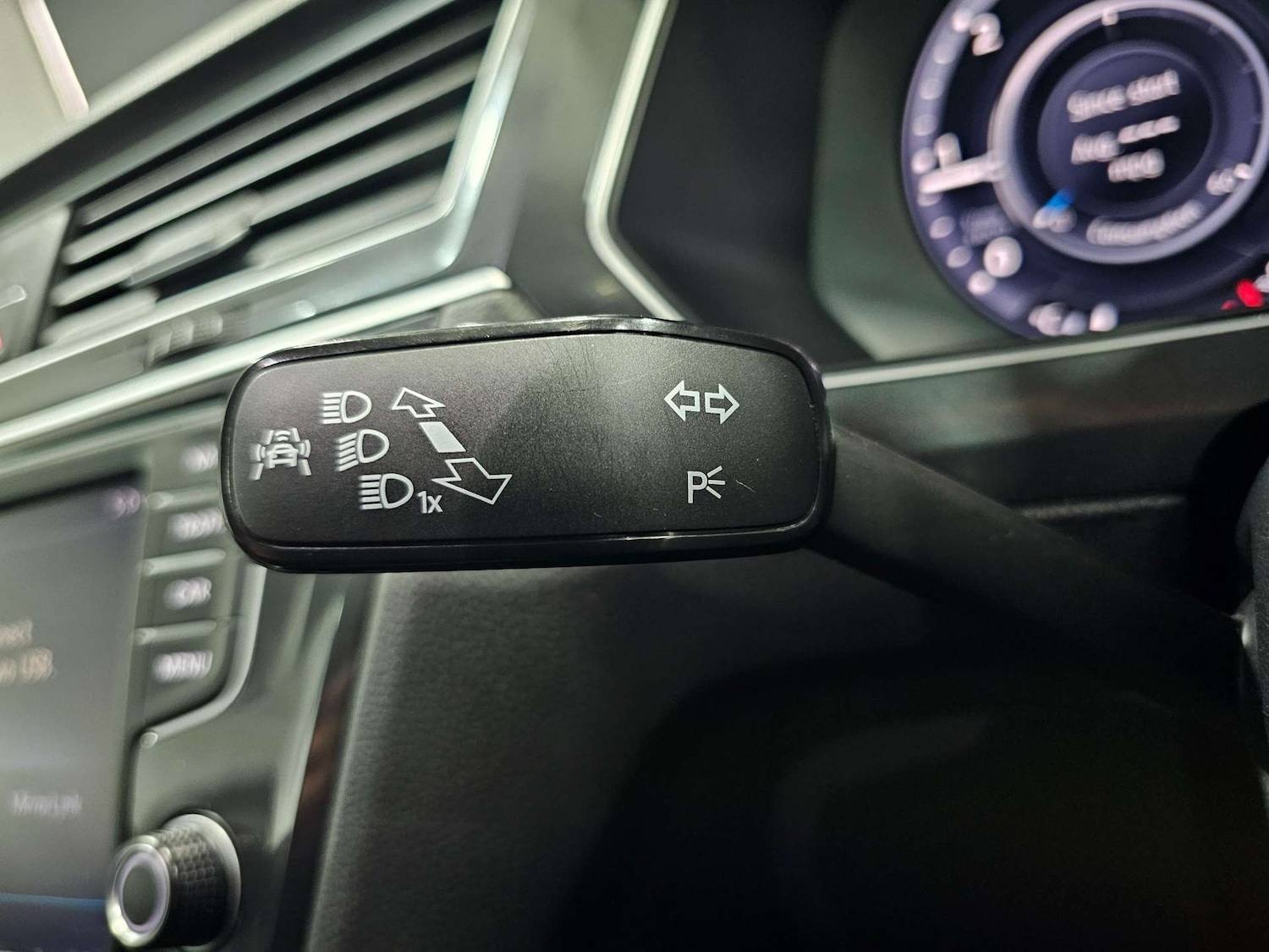 Used Volkswagen Tiguan 2017 for sale - 77113504: Photo 68