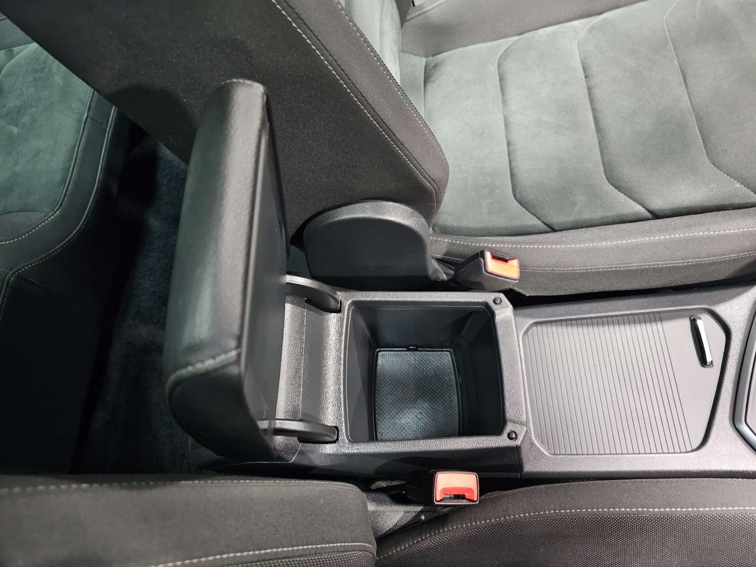 Used Volkswagen Tiguan 2017 for sale - 77113504: Photo 70