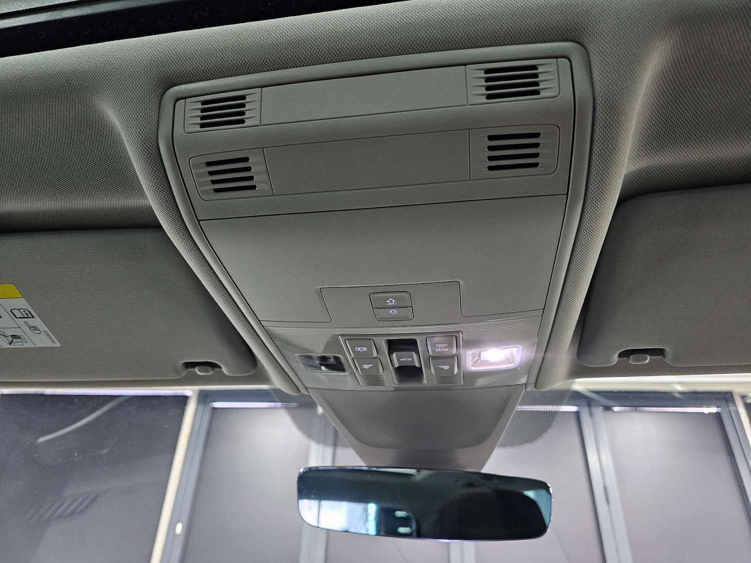 Used Volkswagen Tiguan 2017 for sale - 77113504: Photo 80