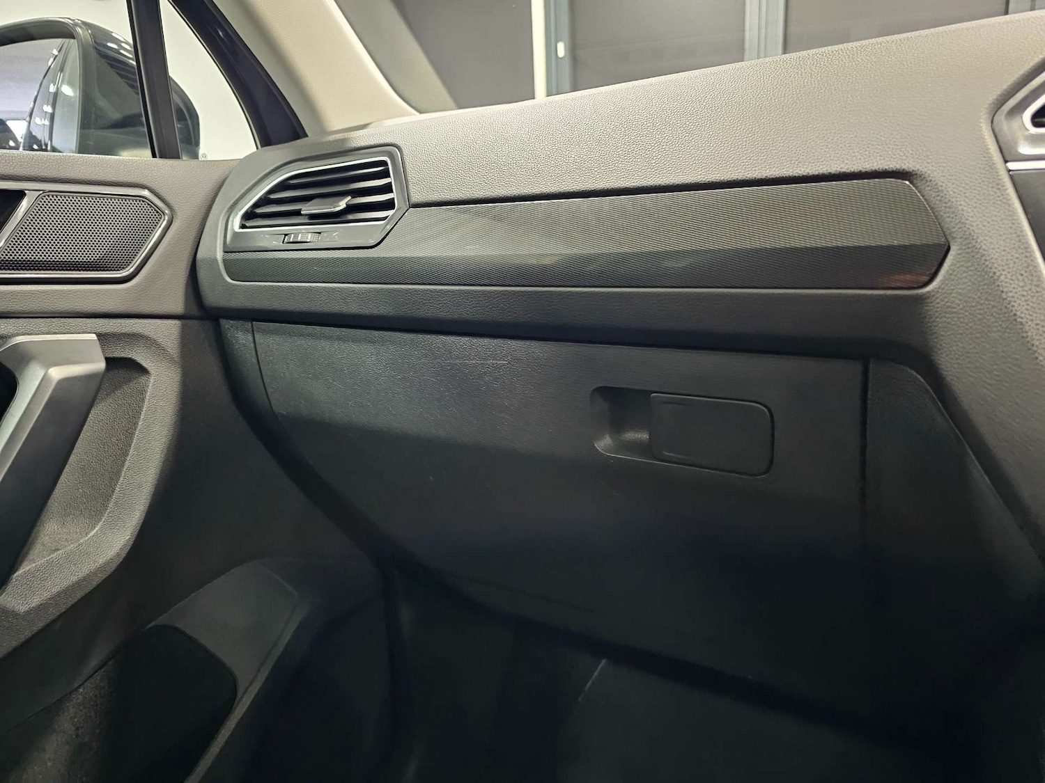 Used Volkswagen Tiguan 2017 for sale - 77113504: Photo 82