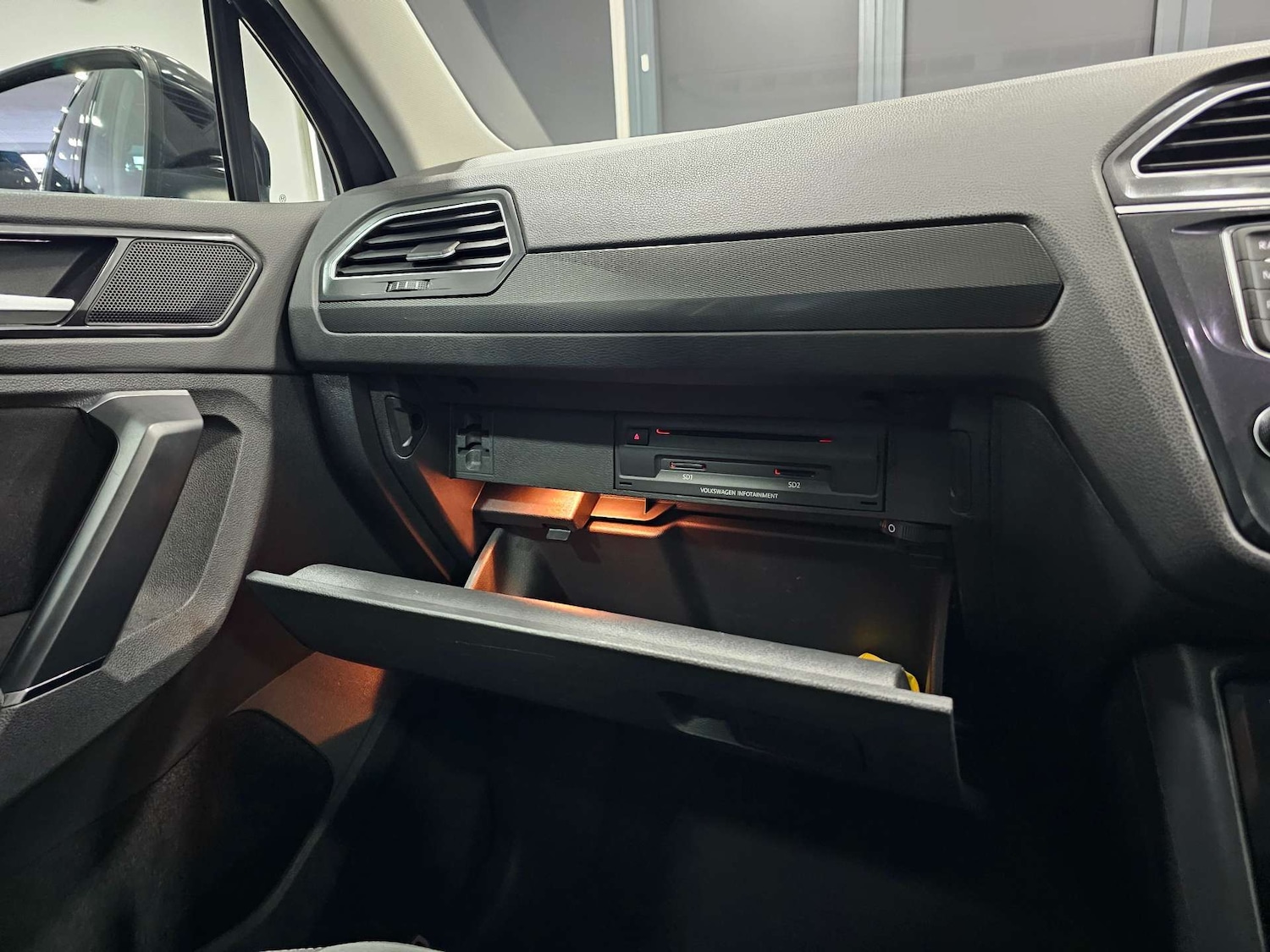 Used Volkswagen Tiguan 2017 for sale - 77113504: Photo 83