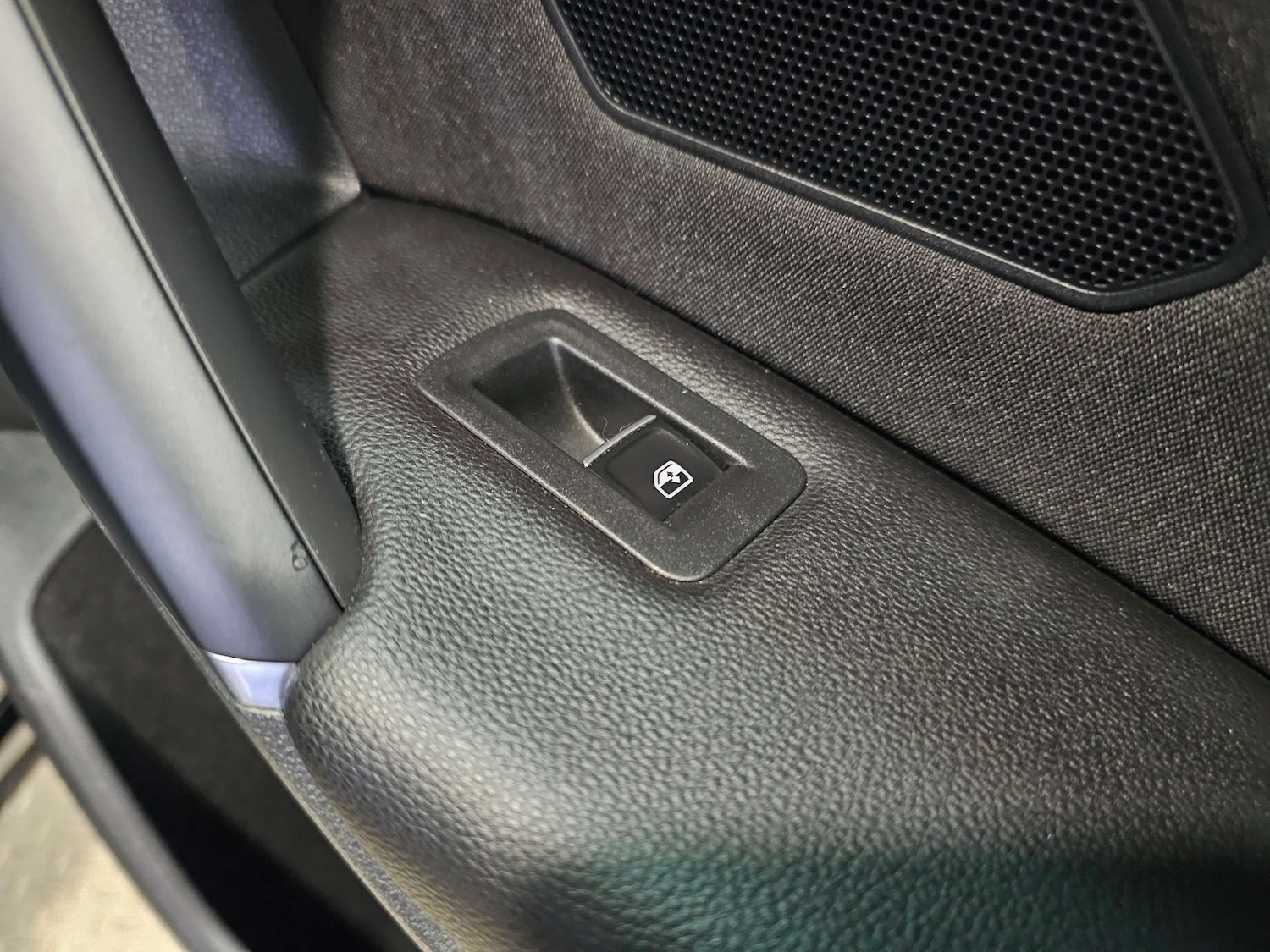 Used Volkswagen Tiguan 2017 for sale - 77113504: Photo 85