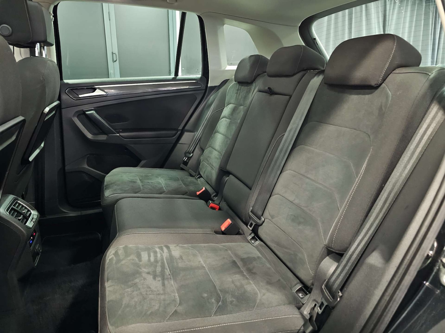 Used Volkswagen Tiguan 2017 for sale - 77113504: Photo 95