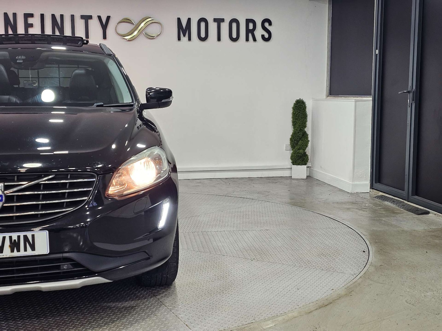 Used Volvo XC60 2015 for sale - 77271564: Photo 35