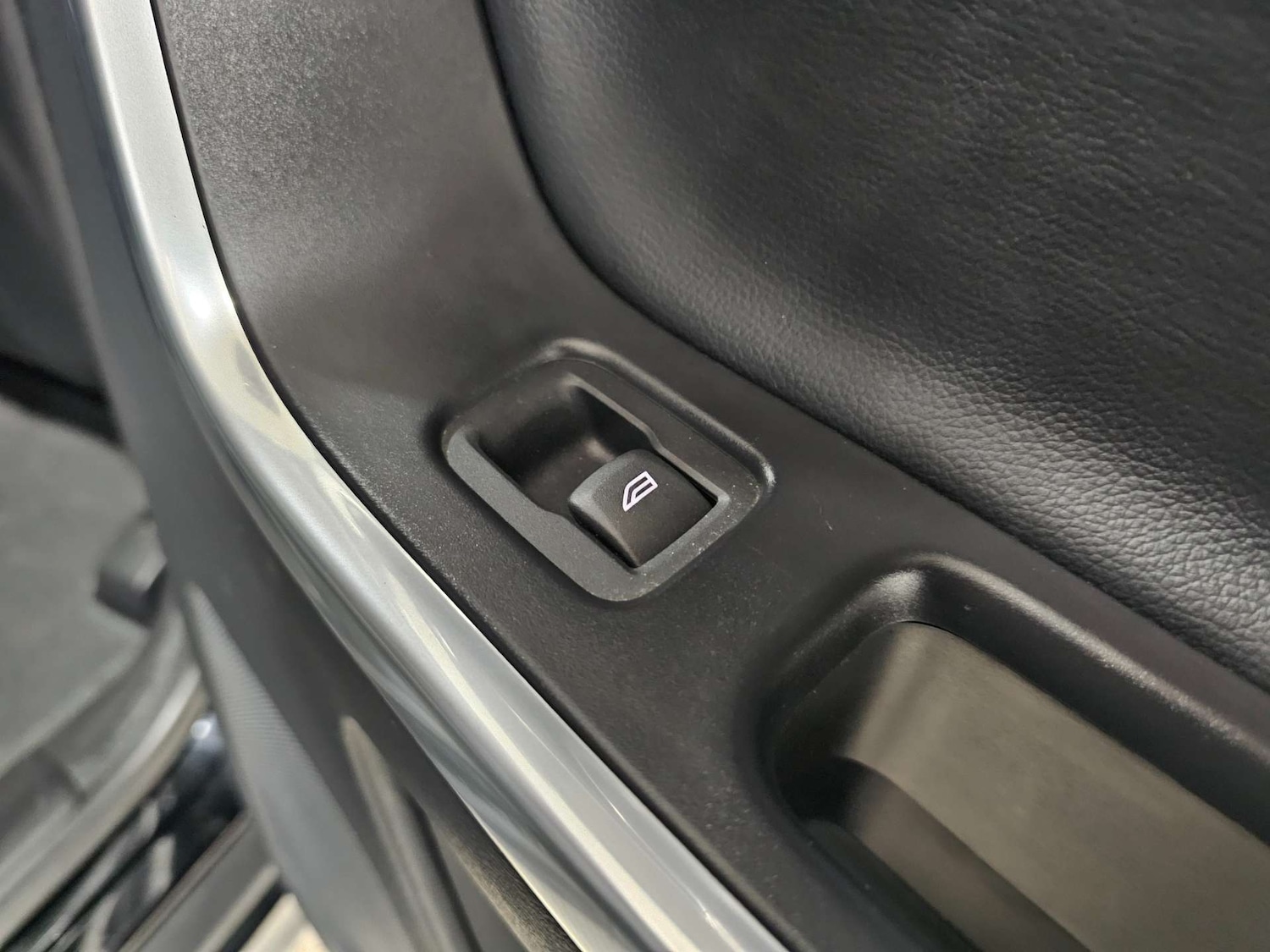 Used Volvo XC60 2015 for sale - 77271564: Photo 53