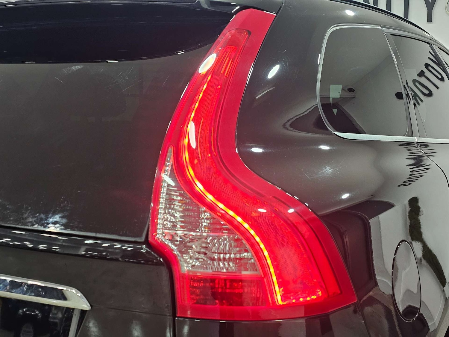 Used Volvo XC60 2015 for sale - 77271564: Photo 56