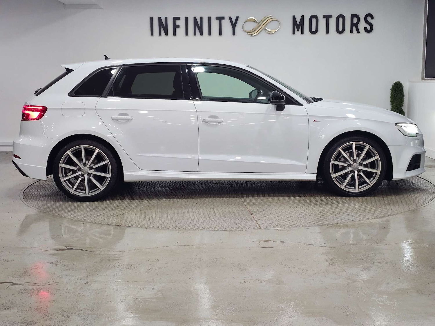 Used Audi A3 2018 for sale - 77245609: Photo 35