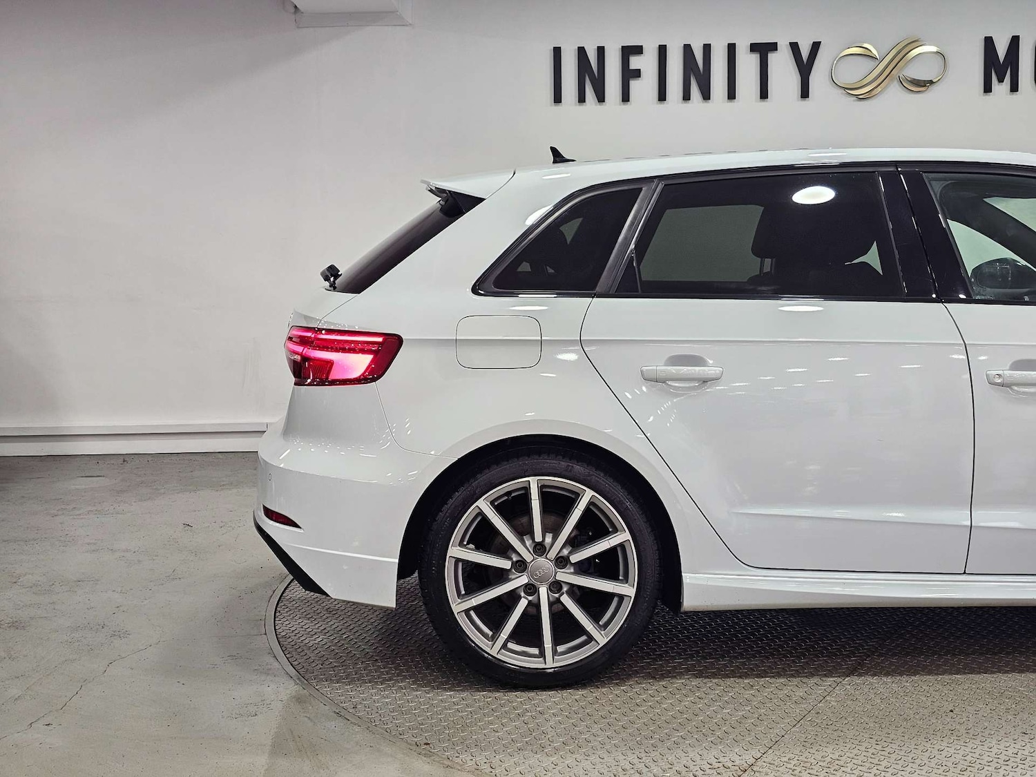 Used Audi A3 2018 for sale - 77245609: Photo 37