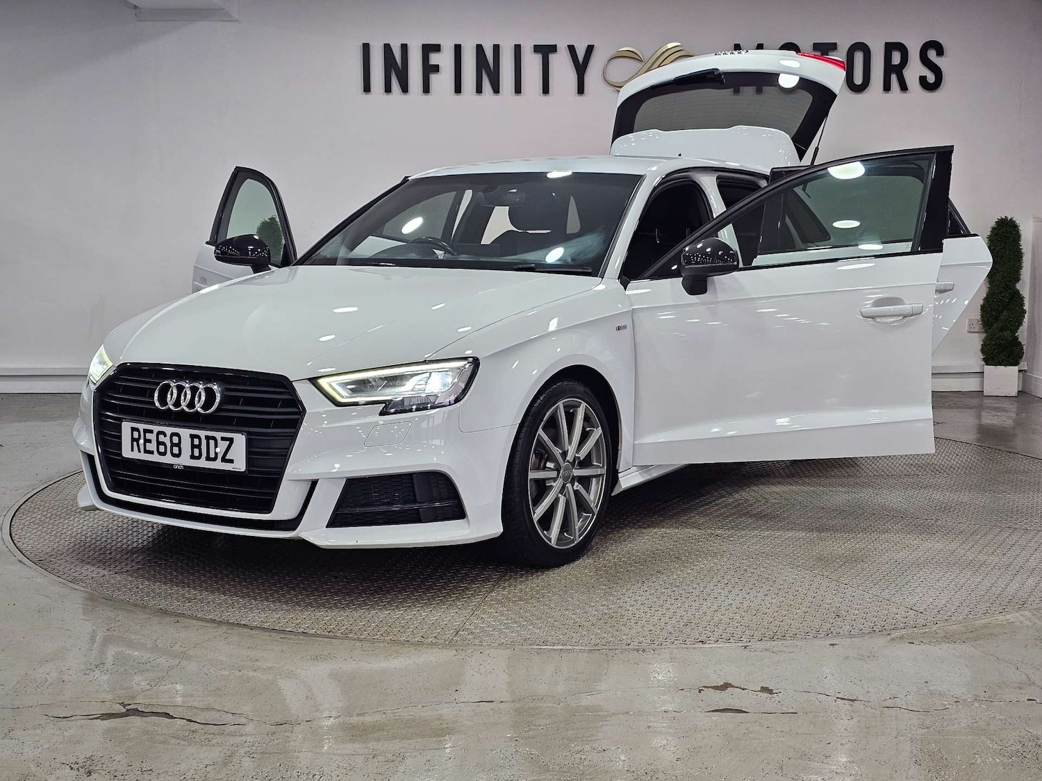 Used Audi A3 2018 for sale - 77245609: Photo 45