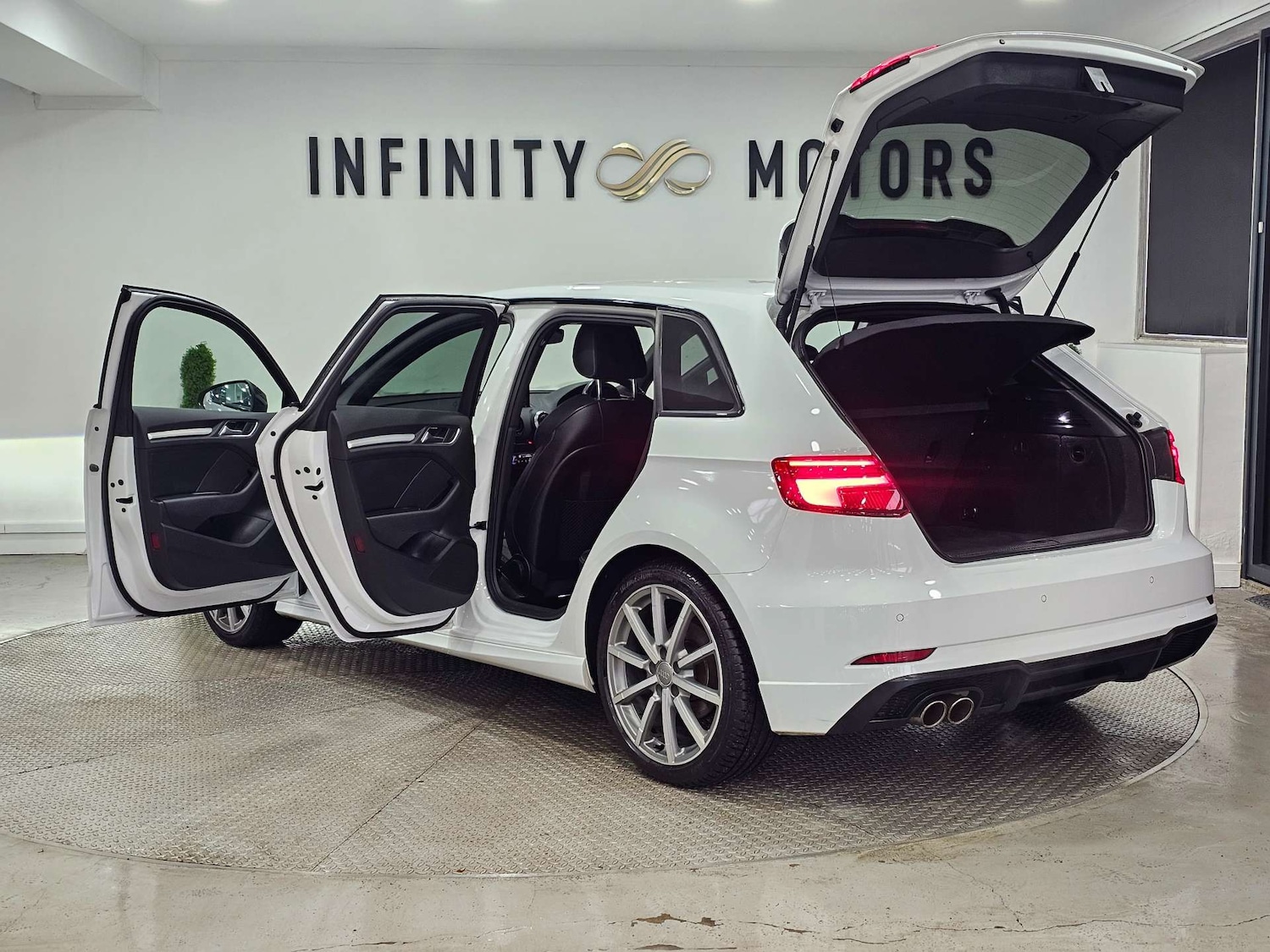 Used Audi A3 2018 for sale - 77245609: Photo 47