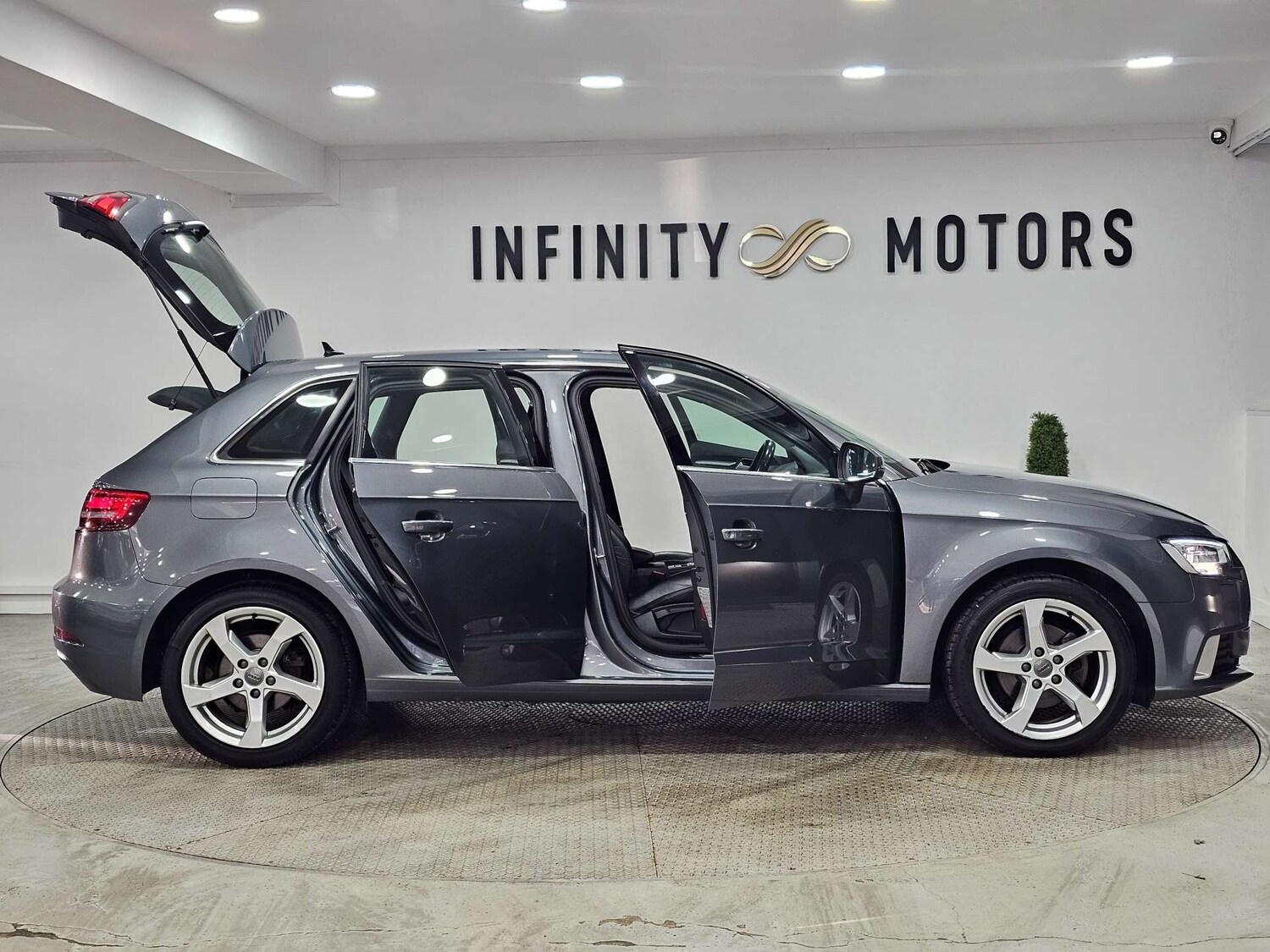 Used Audi A3 2018 for sale - 77482431: Photo 35