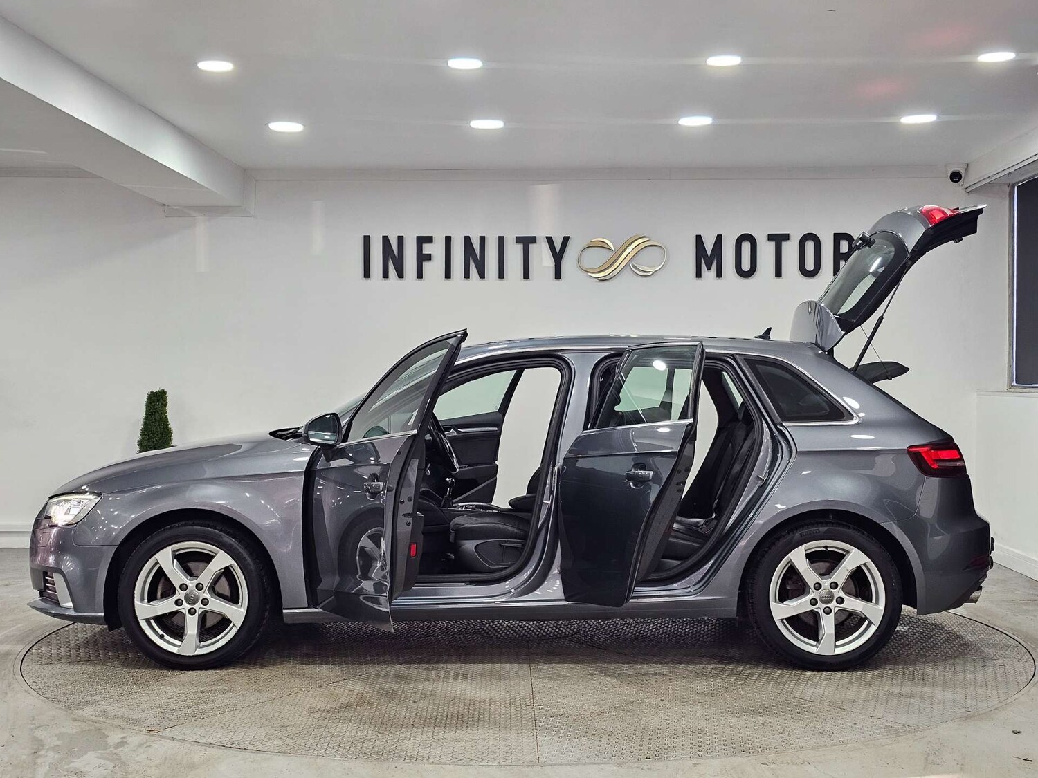 Used Audi A3 2018 for sale - 77482431: Photo 42