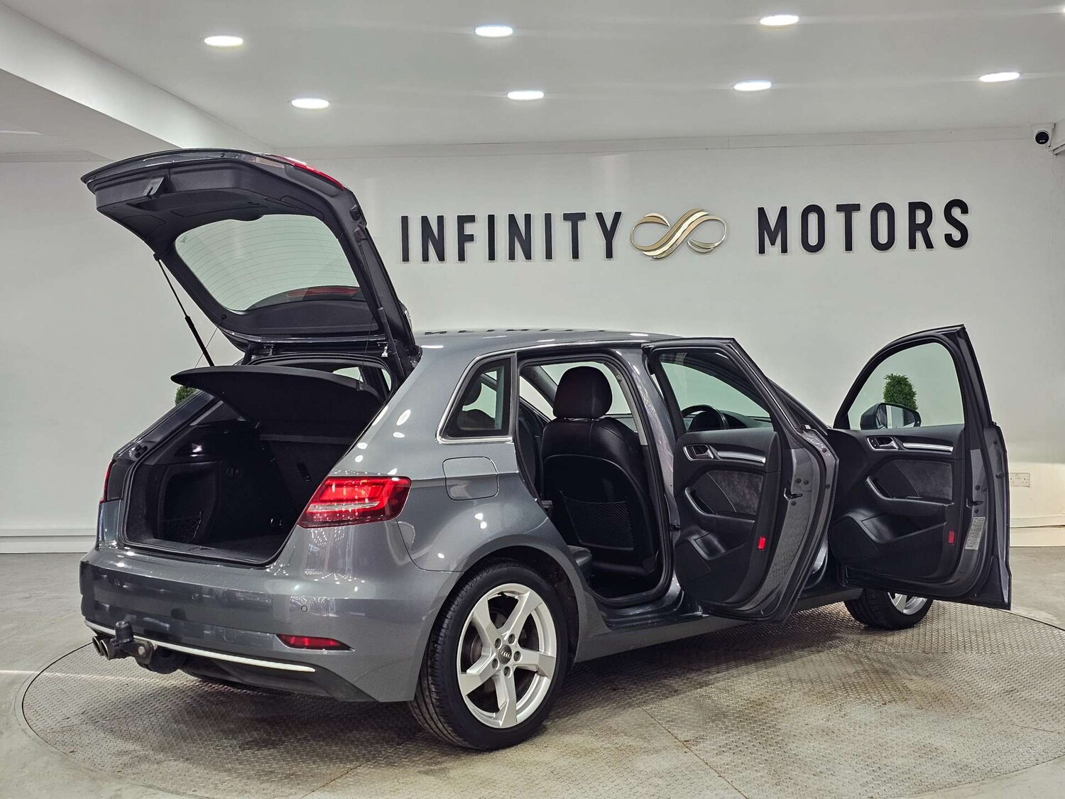 Used Audi A3 2018 for sale - 77482431: Photo 44