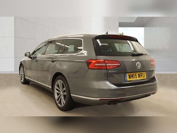 Used Volkswagen Passat 2015 for sale - 78345089: Photo