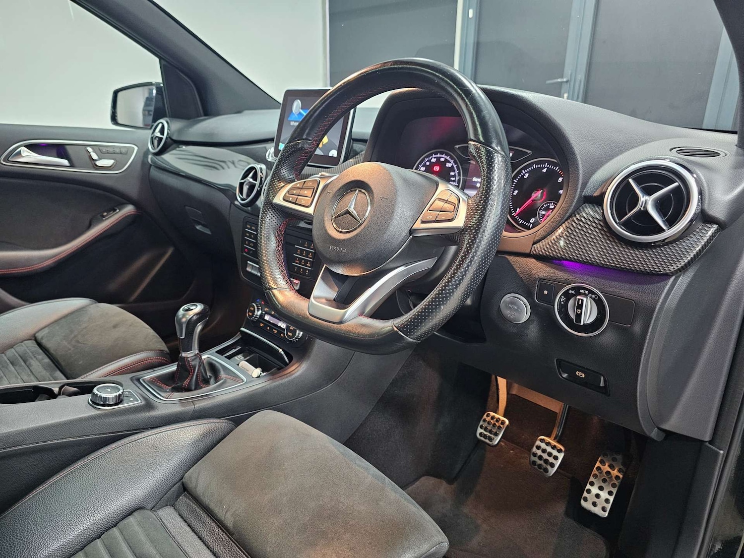 Used Mercedes-Benz B Class 2016 for sale - 76972436: Photo 13