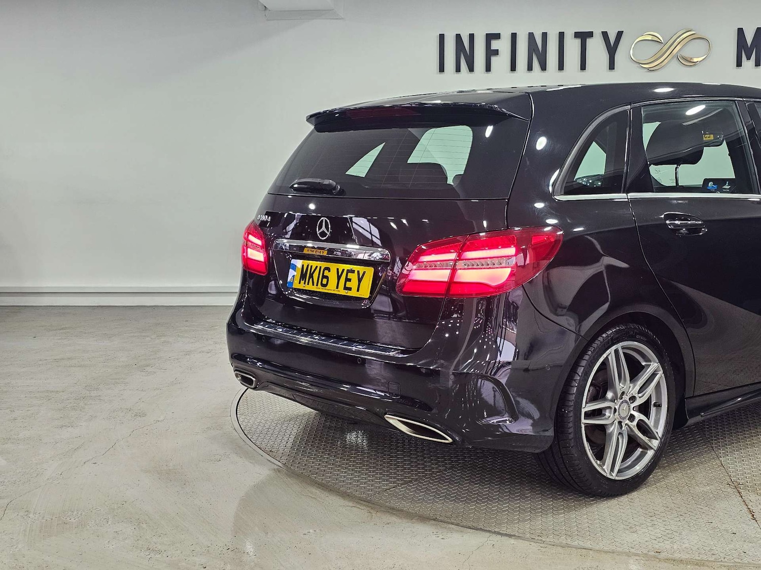 Used Mercedes-Benz B Class 2016 for sale - 76972436: Photo 32