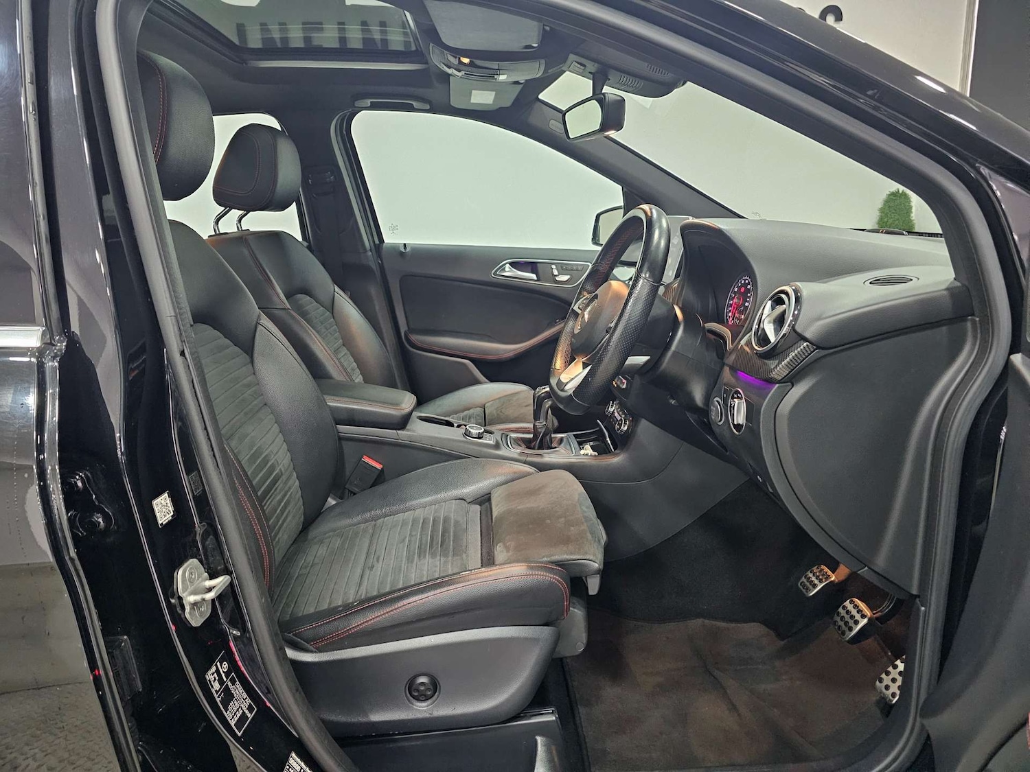 Used Mercedes-Benz B Class 2016 for sale - 76972436: Photo 5