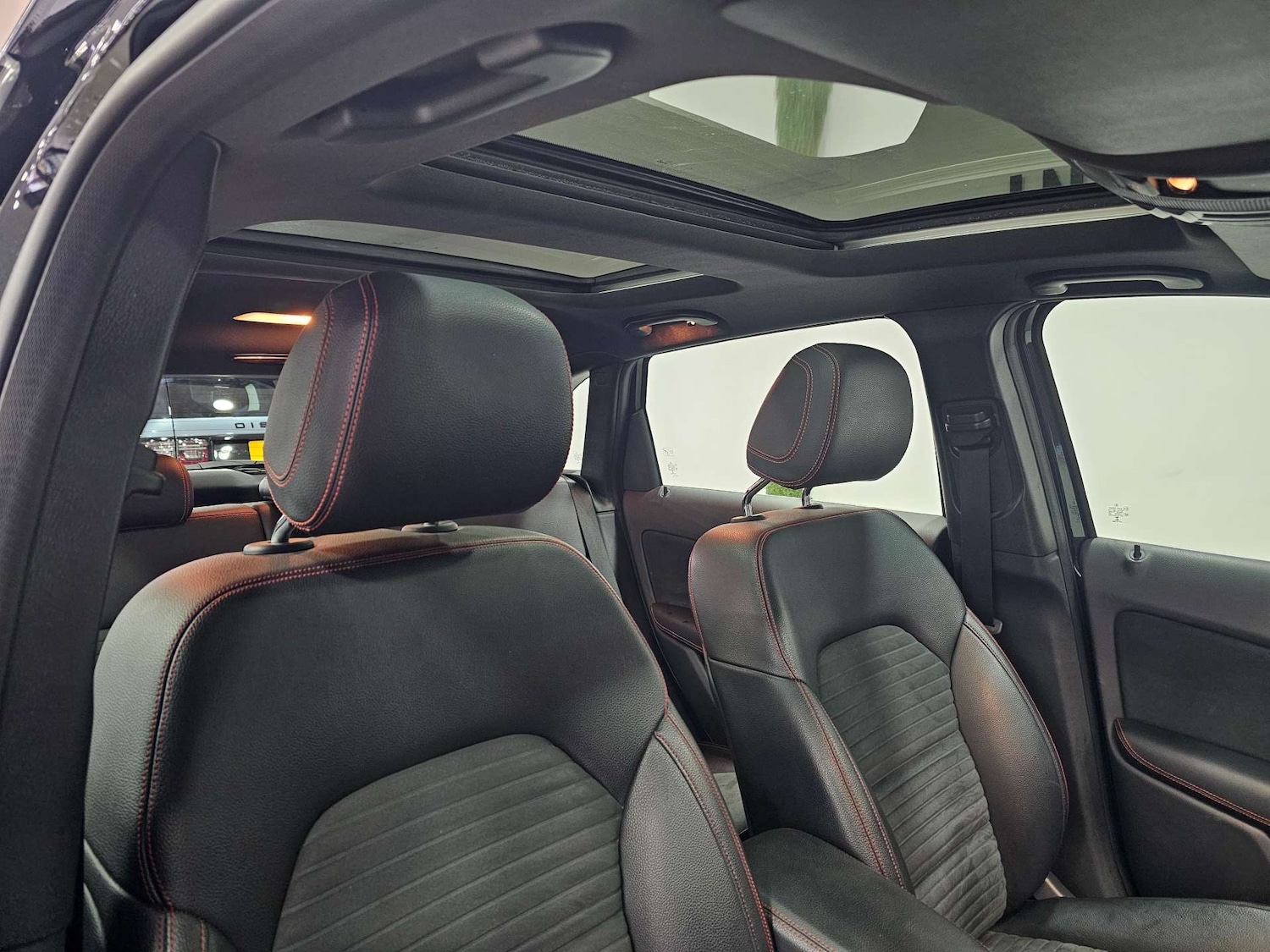 Used Mercedes-Benz B Class 2016 for sale - 76972436: Photo 51