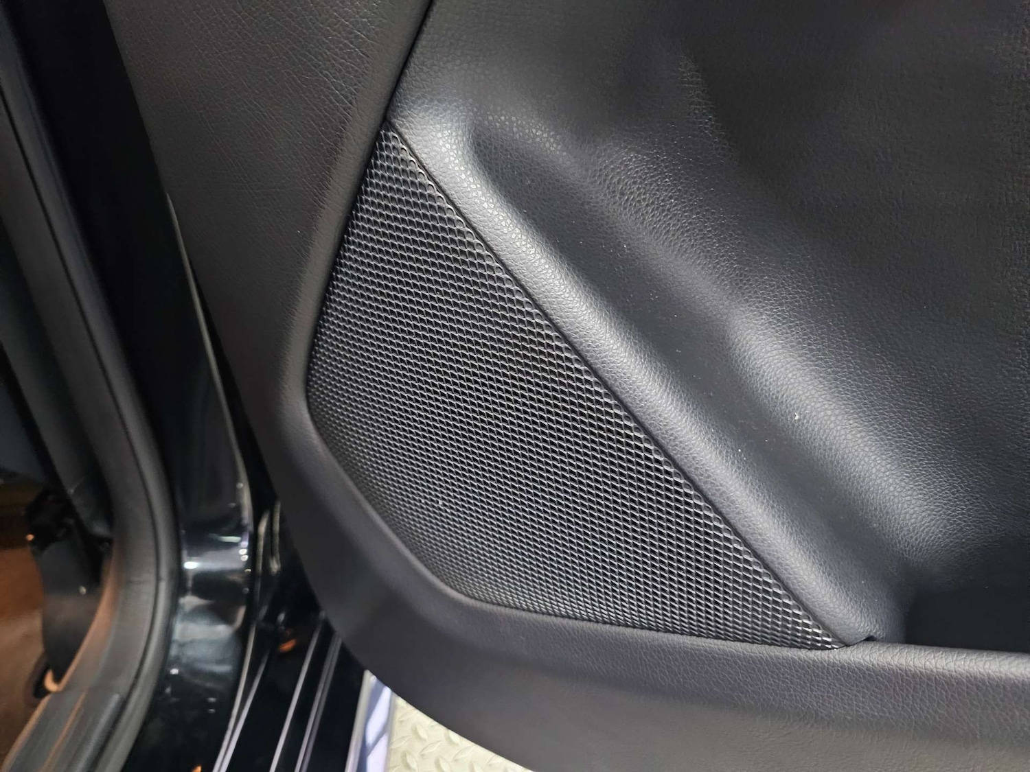 Used Mercedes-Benz B Class 2016 for sale - 76972436: Photo 74