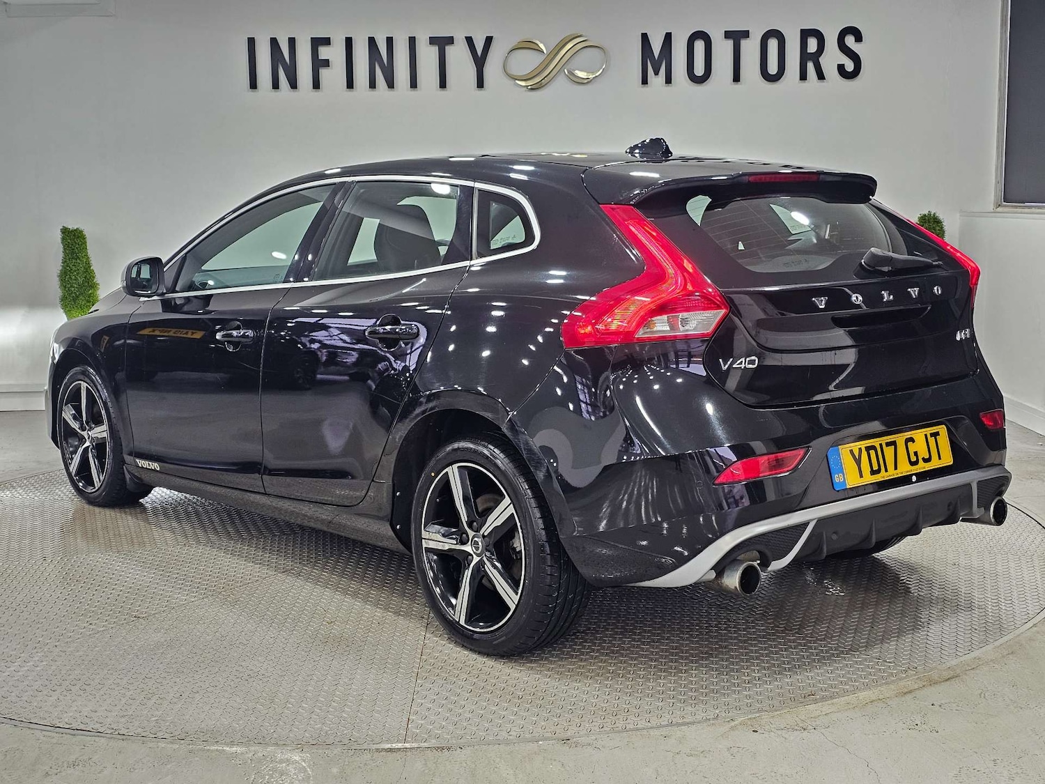 Used Volvo V40 2017 for sale - 76972391: Photo 27