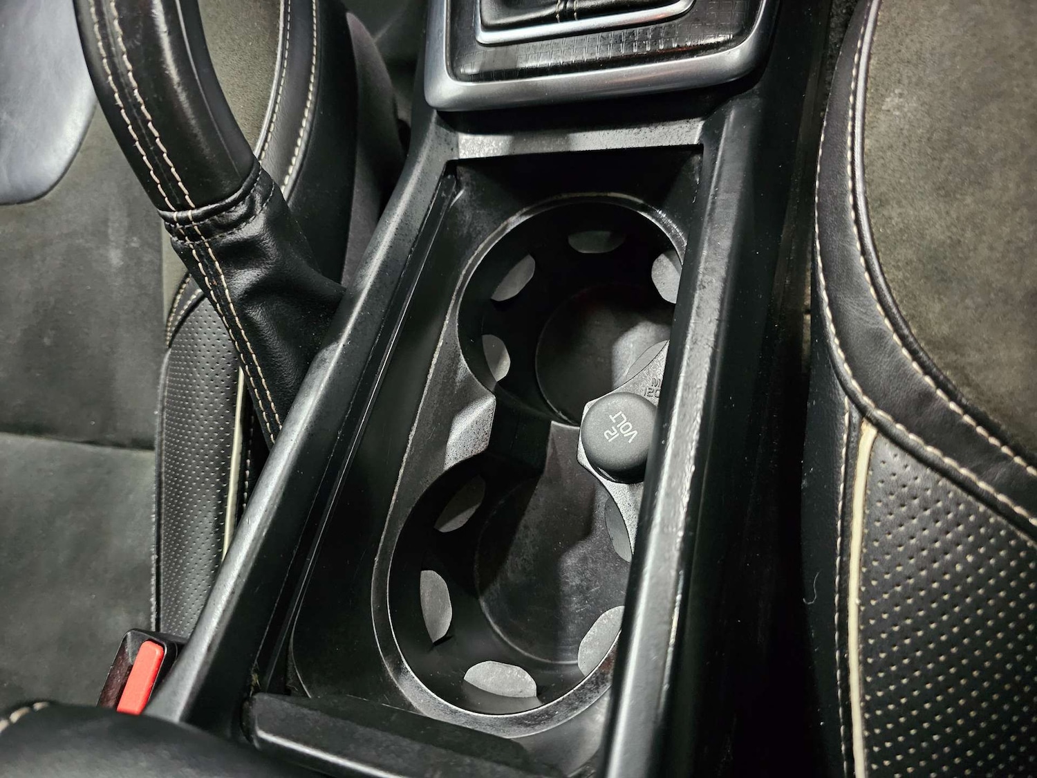 Used Volvo V40 2017 for sale - 76972391: Photo 58