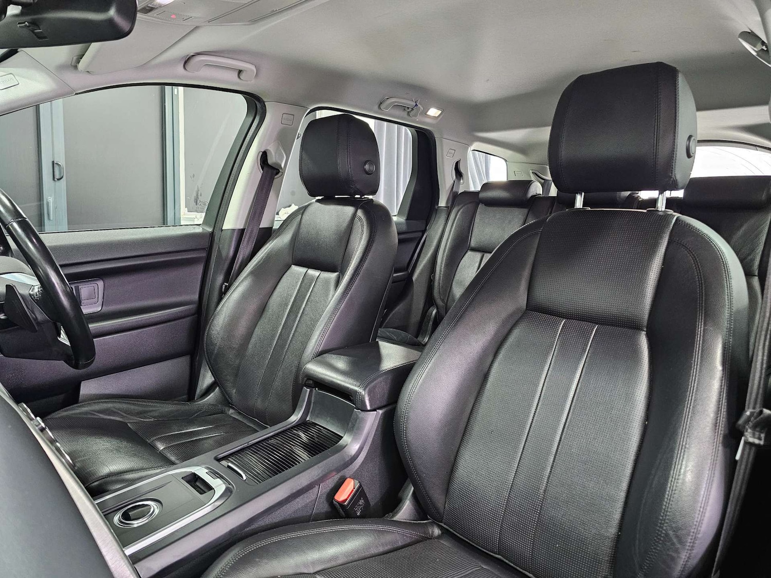 Used Land Rover Discovery Sport 2018 for sale - 77235341: Photo 100