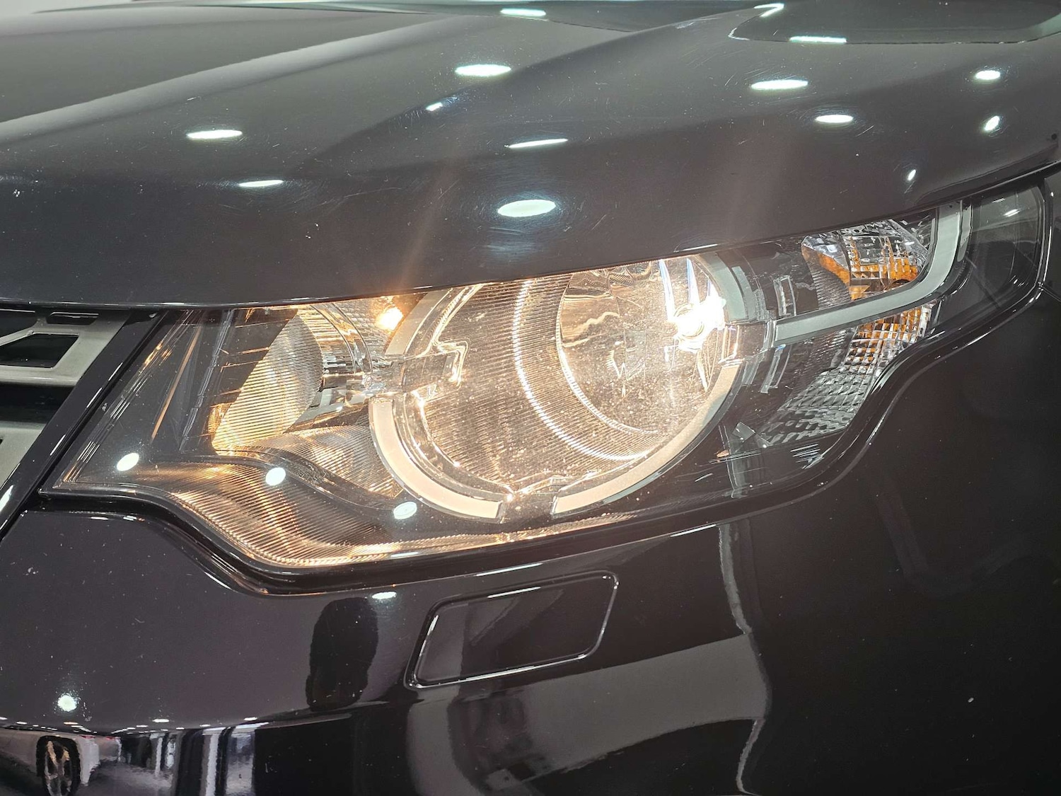 Used Land Rover Discovery Sport 2018 for sale - 77235341: Photo 17