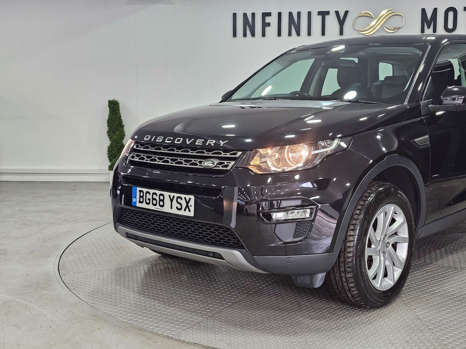 Used Land Rover Discovery Sport 2018 for sale - 77235341: Photo 19