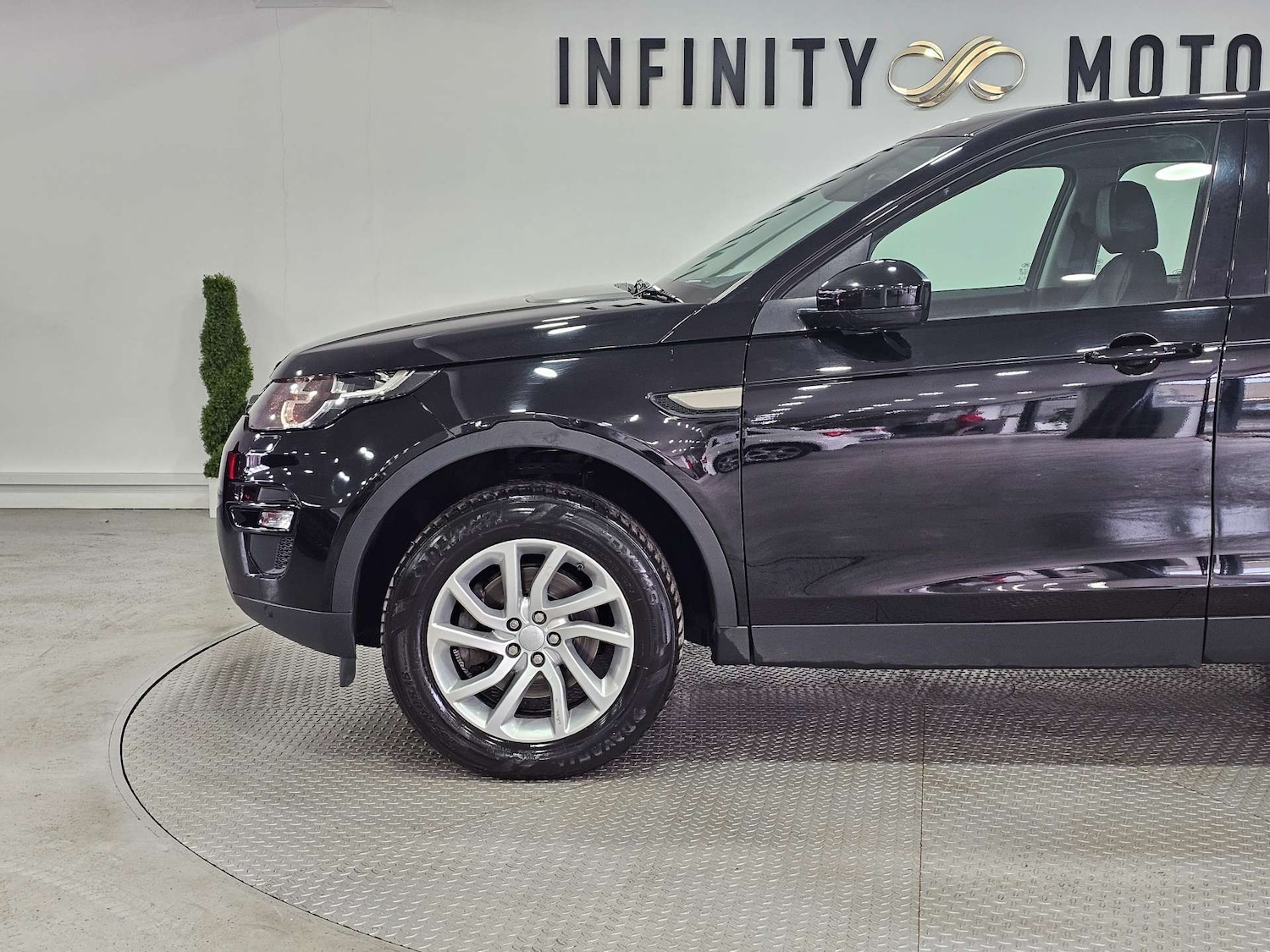 Used Land Rover Discovery Sport 2018 for sale - 77235341: Photo 22