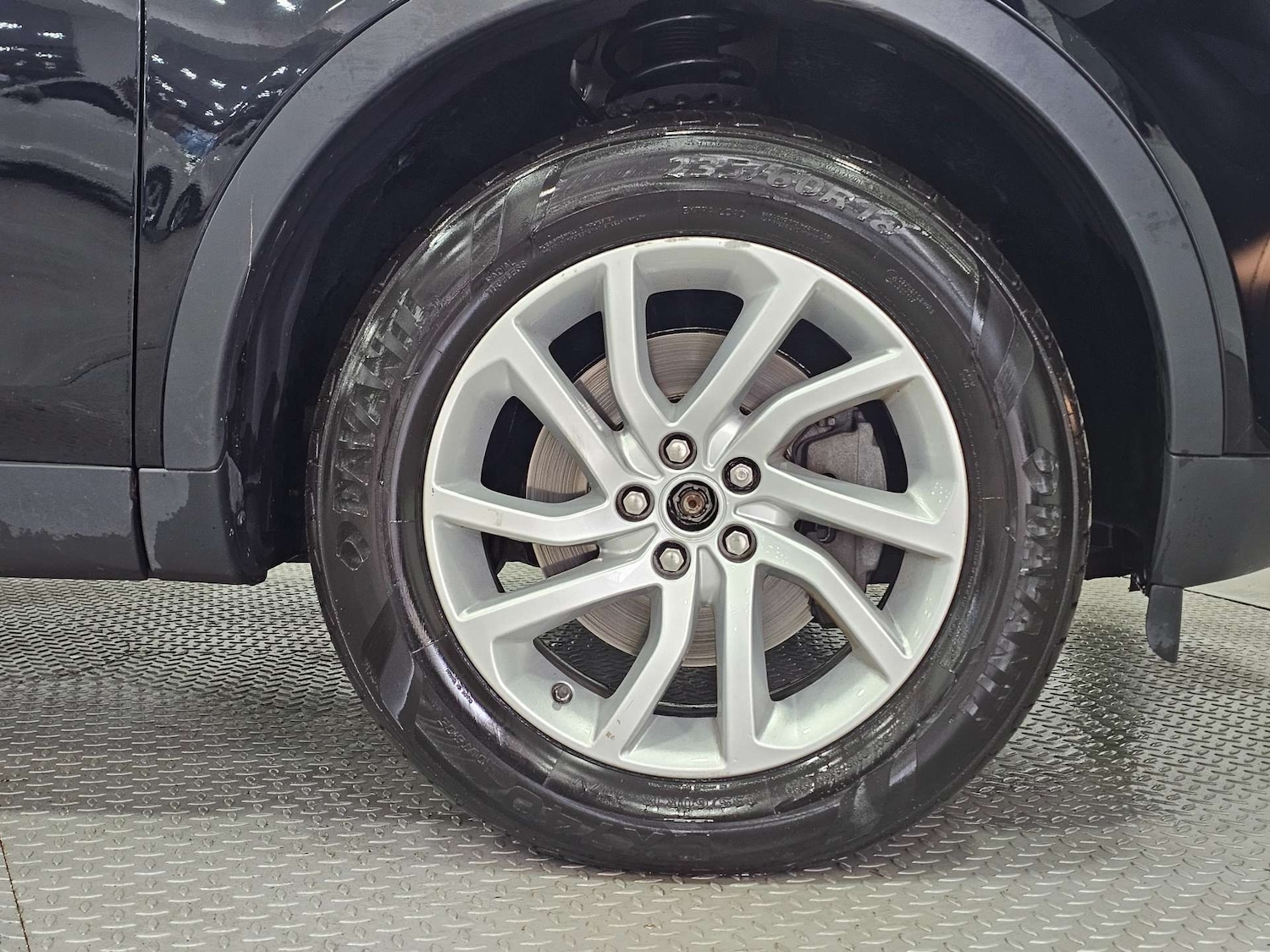 Used Land Rover Discovery Sport 2018 for sale - 77235341: Photo 38