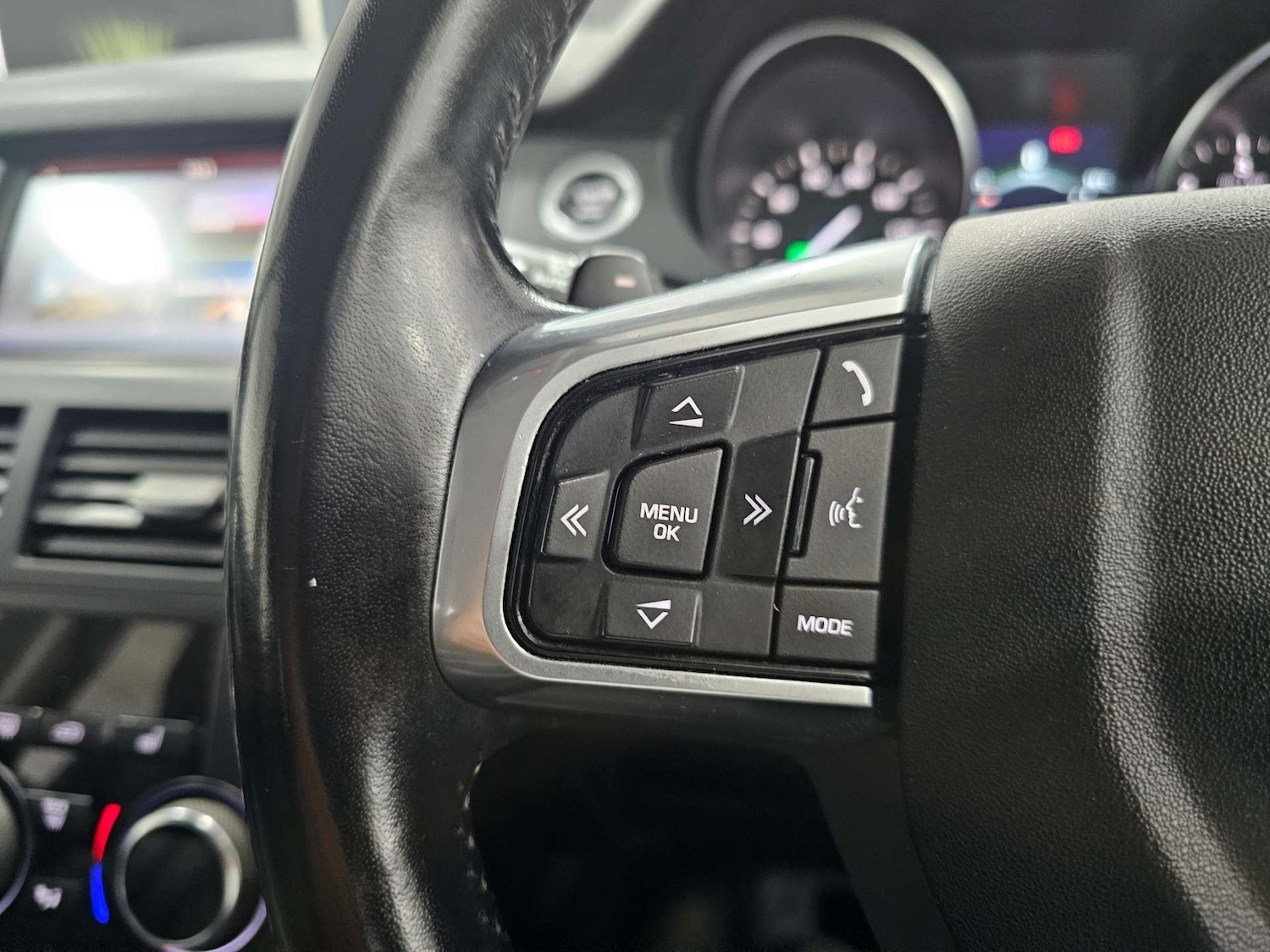 Used Land Rover Discovery Sport 2018 for sale - 77235341: Photo 60