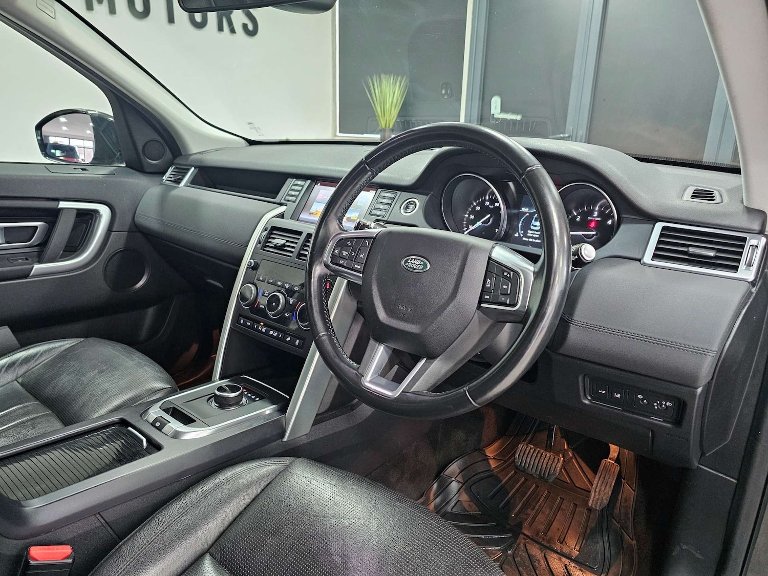 Used Land Rover Discovery Sport 2018 for sale - 77235341: Photo 7