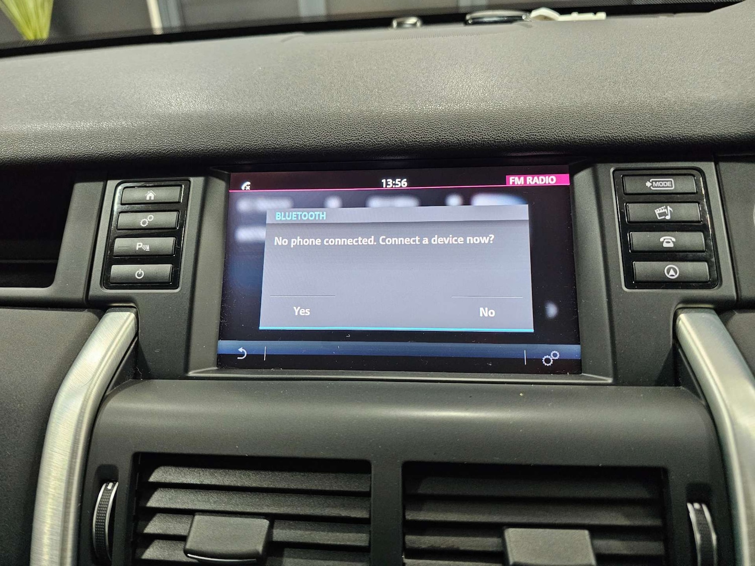 Used Land Rover Discovery Sport 2018 for sale - 77235341: Photo 76