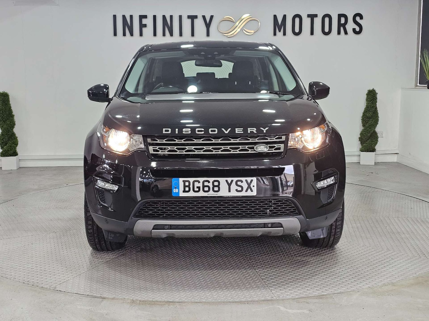 Used Land Rover Discovery Sport 2018 for sale - 77235341: Photo 9