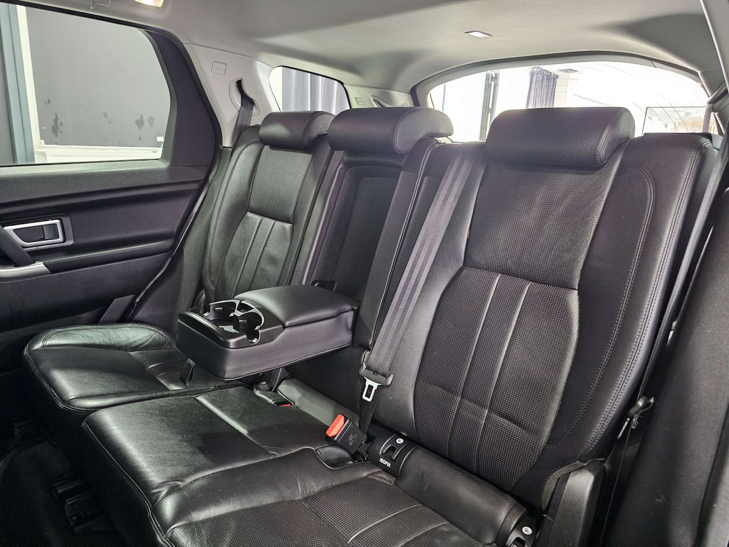 Used Land Rover Discovery Sport 2018 for sale - 77235341: Photo 93