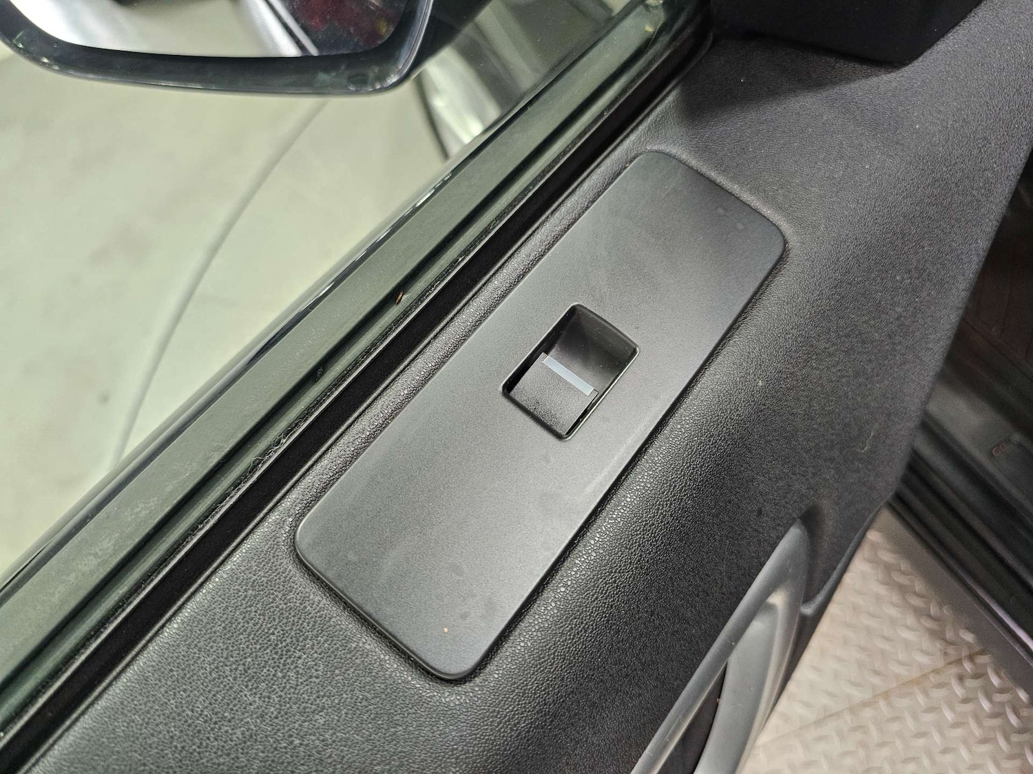 Used Land Rover Discovery Sport 2018 for sale - 77235341: Photo 96